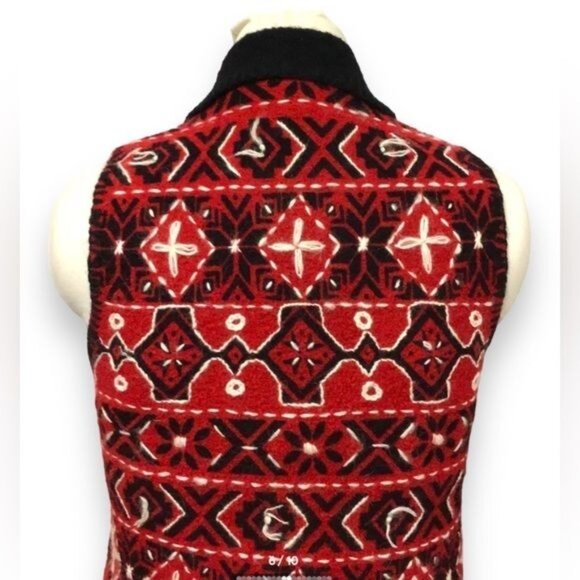 Susan Bristol Vintage Women’s Hand Embroidered 100% Wool Sweater Vest, size M - Picture 5 of 9
